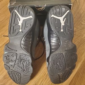 Jordan 9 anthracite